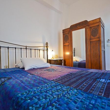Venetiko Apartments Naxos City エクステリア 写真